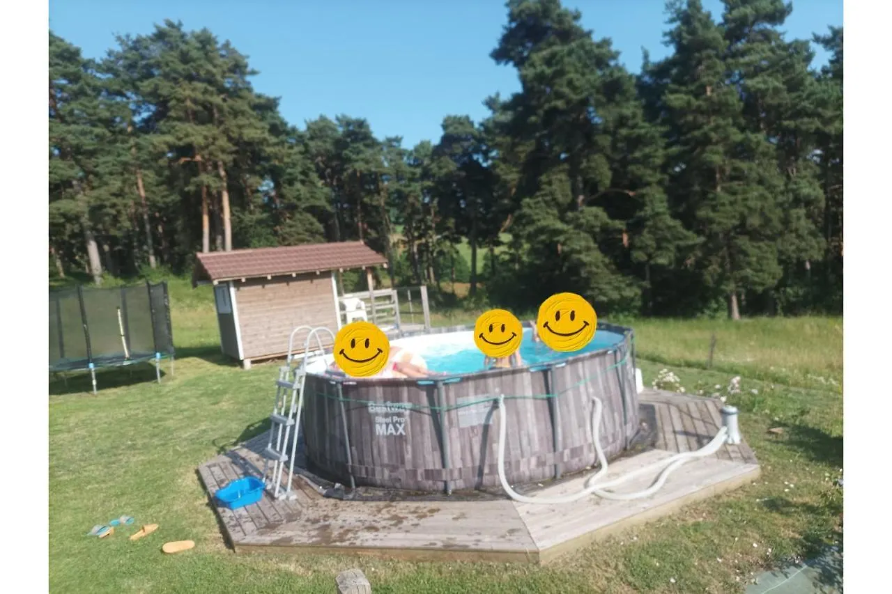 Suite A La Campagne Dans Une Jolie Maison En Bois. Laussonne 0*,  France
